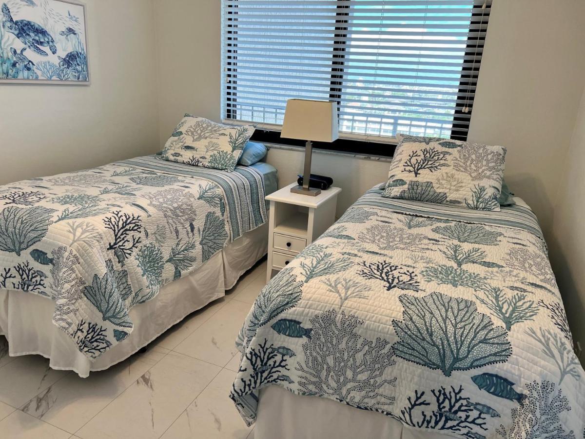 The Sea-Winds Condo I Renovated Beachfront 2 Bed 2 Bath Condo Marco Island Exterior photo